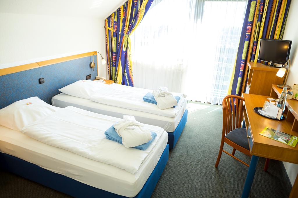 Wohlfuehlhotel Der Jaegerhof Willebadessen Eksteriør bilde